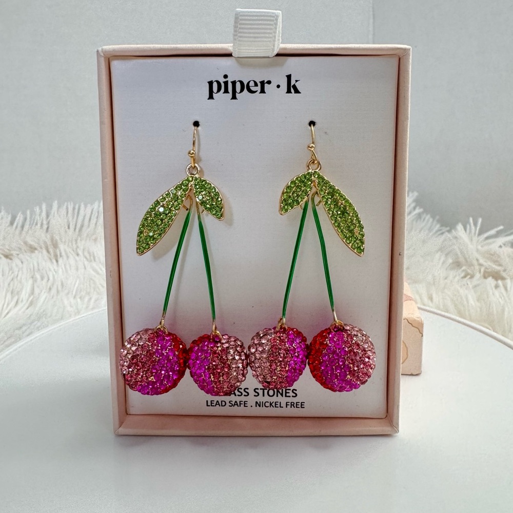 Piper K Cherry Hanging Earrings Glass Stones Fuchsia Red Pink Green Gold 2.5" - Picture 9 of 9